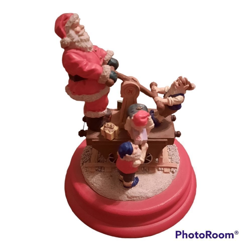 Dept 56 Santa on Railcar